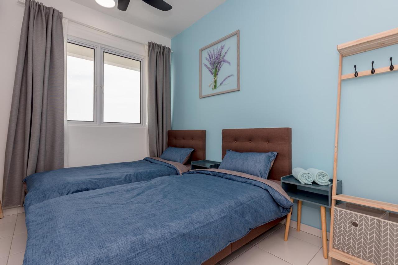 Seaview Holiday Home, By Sanguine Tanjung Tokong Εξωτερικό φωτογραφία